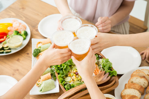 宅飲みにおすすめの手土産10選!相場や選び方もとことん紹介