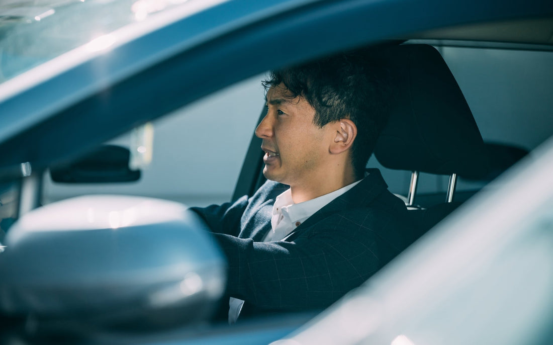 交通事故の謝罪。菓子折りの選び方・渡し方、注意点を解説