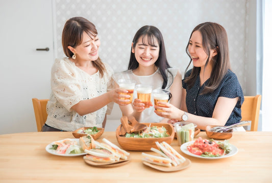【手土産に喜ばれるおつまみの選び方】シーン・お酒の種類別に解説