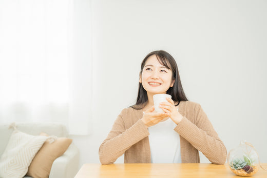 お茶菓子の出し方って？流れや用意するもの、おすすめのお茶菓子も紹介